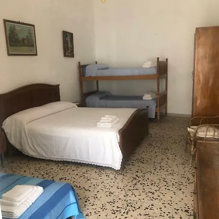 Prázdninový dům Vacanze Tra Mare E Monti 